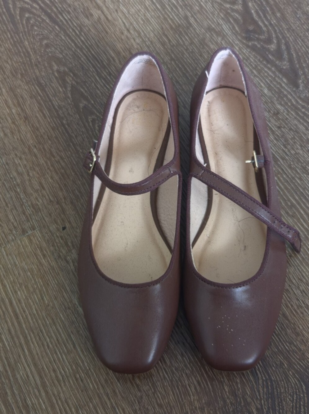Time and Tru Women's Brown Mary Jane Flats Memory Foam Buckle Straps 9